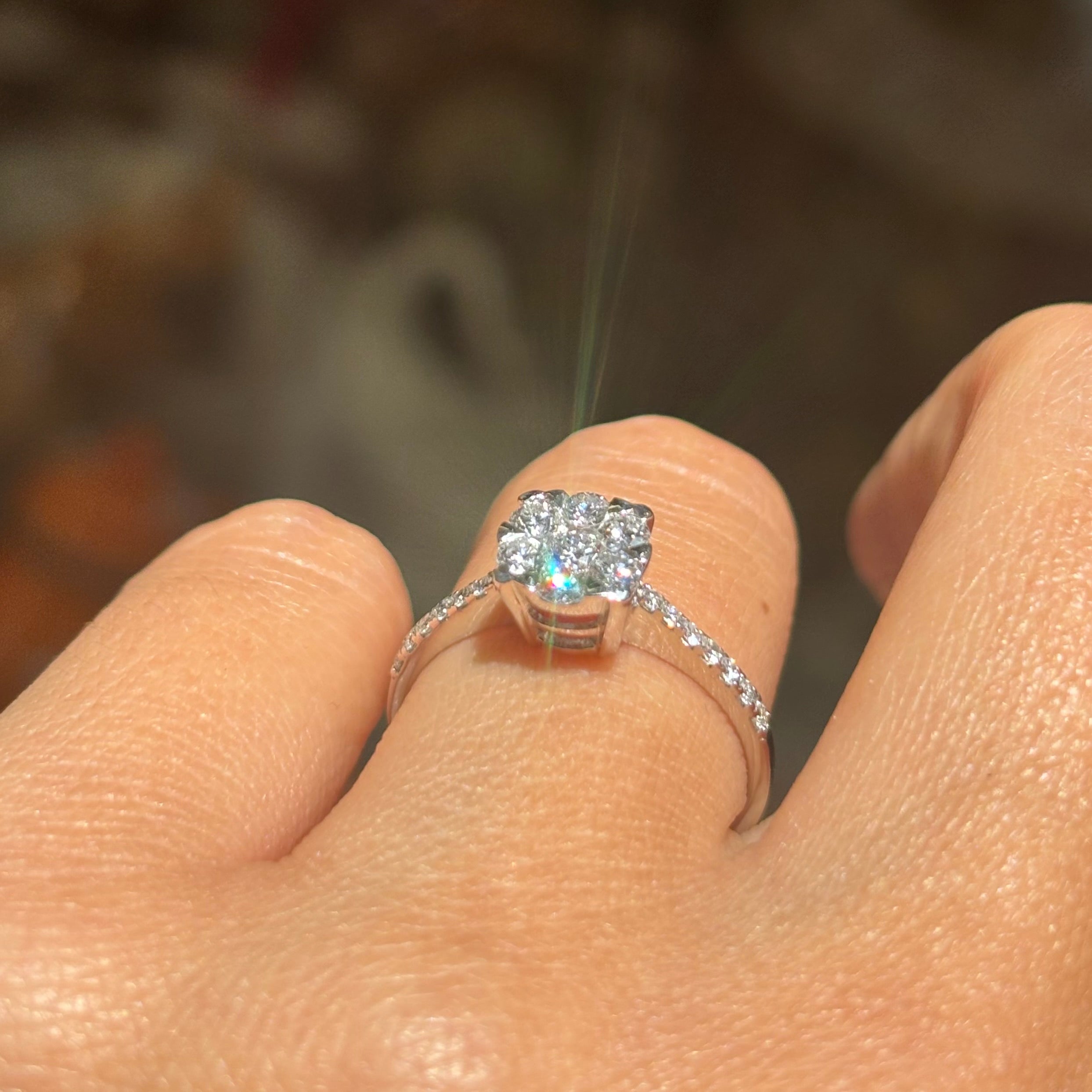 Диамантен пръстен от бяло злато с 0.62 карата диаманти